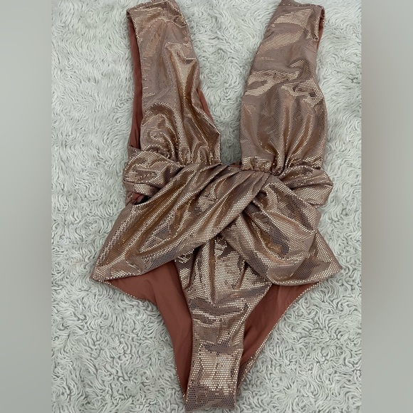 La Reveche Eloee pink spotted bathing suit - Picture 6 of 7